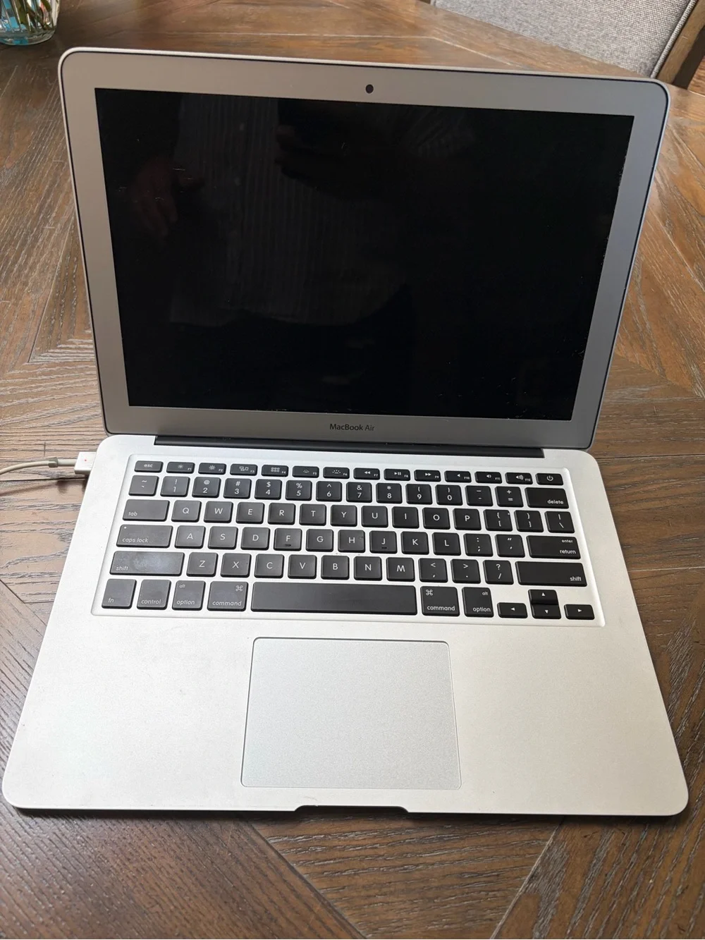 Apple MacBook Air 13” 2017 A1466 | Factory Reset | Charger + Kate Spade Sleeve